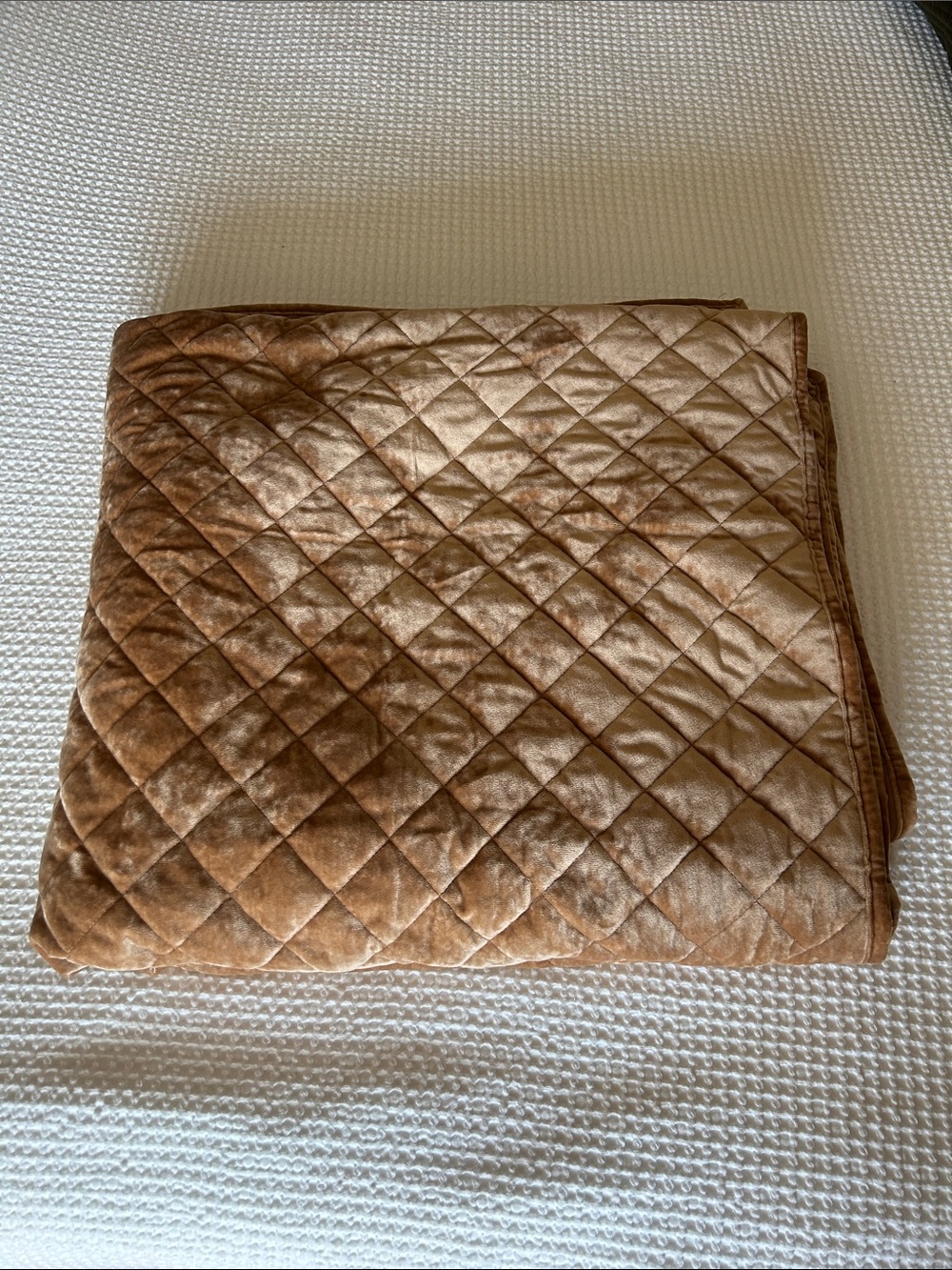 Threshold F/Q Velvet Quilt - Brown/Orange